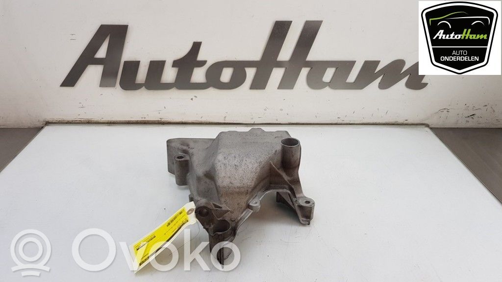 Volkswagen Up Engine mount bracket 