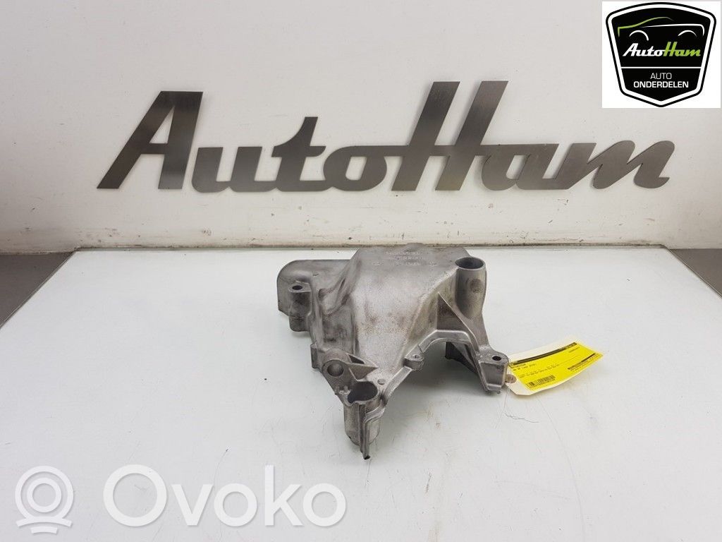 Volkswagen Up Engine mount bracket 