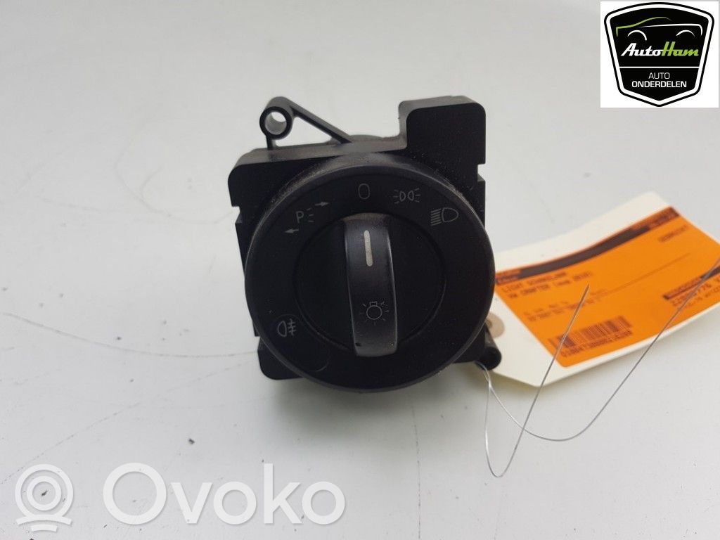 Volkswagen Crafter Light switch 