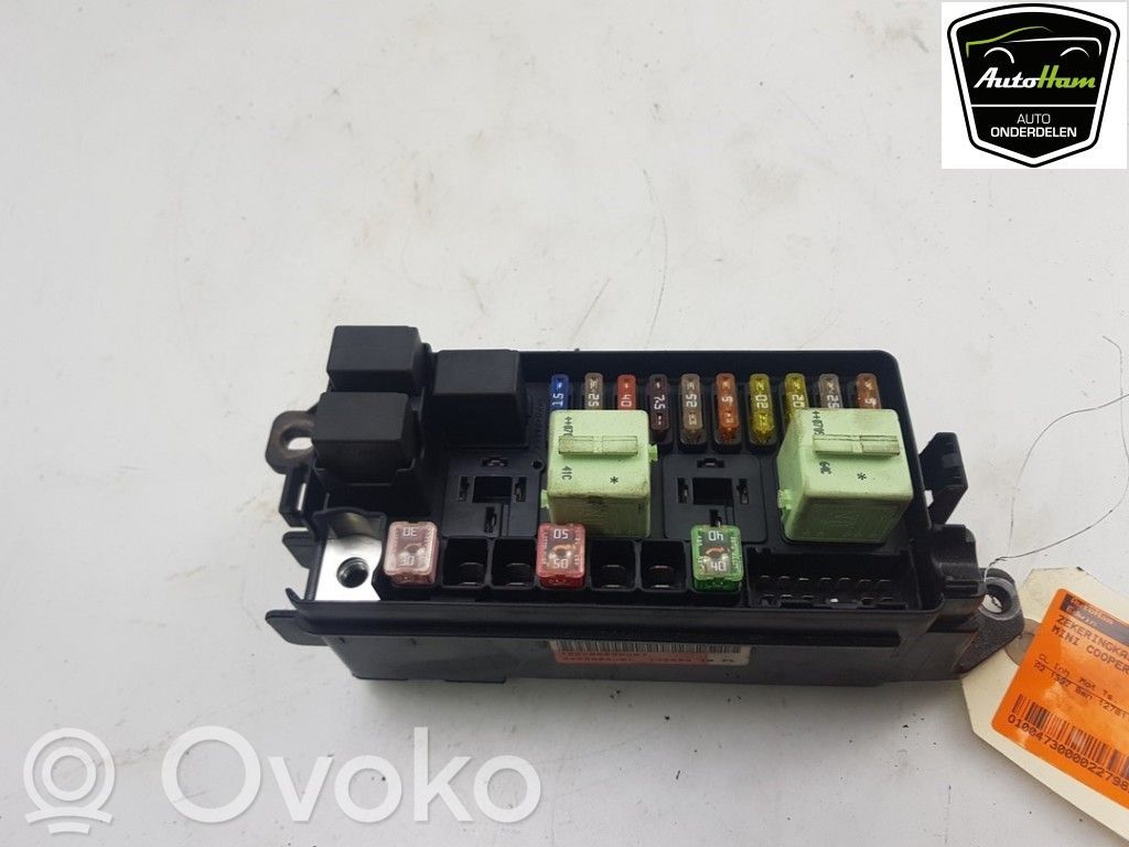 Mini One - Cooper Coupe R56 Fuse box set 