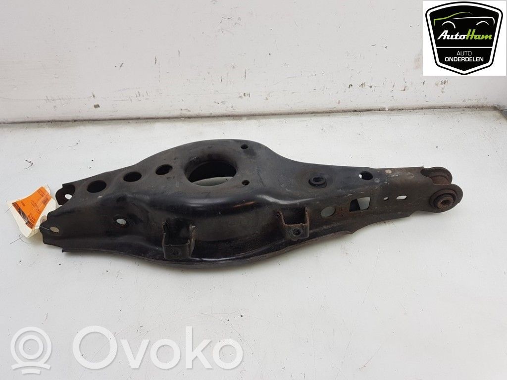 Toyota Auris E180 Braț control spate 
