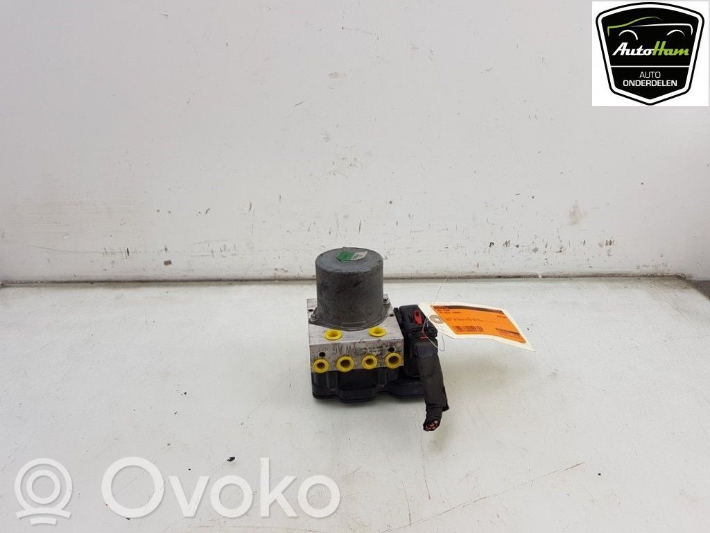 Volkswagen Polo VI ABS Pump 