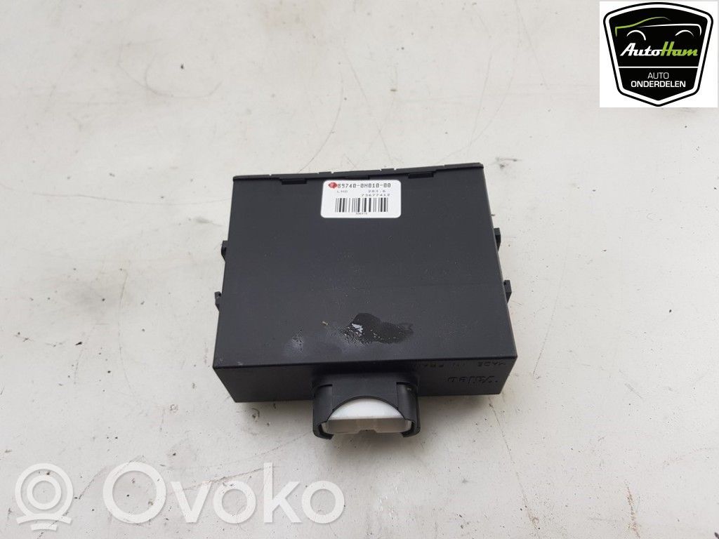 Toyota Aygo AB10 Centralina/modulo chiusura centralizzata portiere 