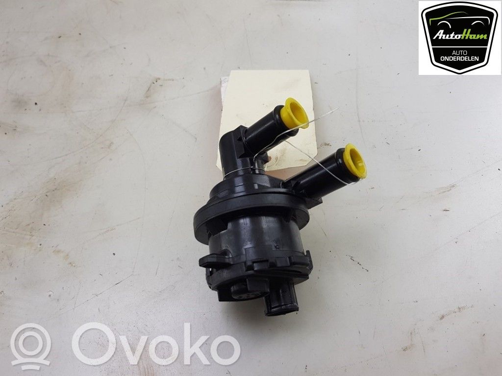 Toyota RAV 4 (XA40) Bomba de agua 