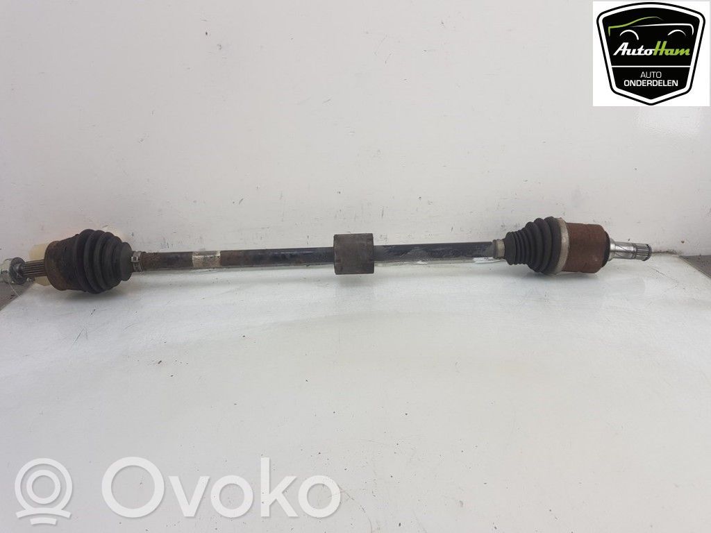 Opel Corsa E Priekinis pusašis 