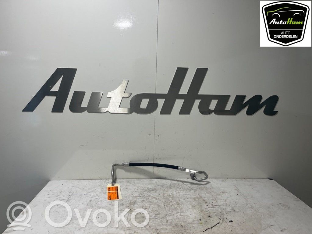 Mercedes-Benz A W176 Wąż / Przewód klimatyzacji A/C 