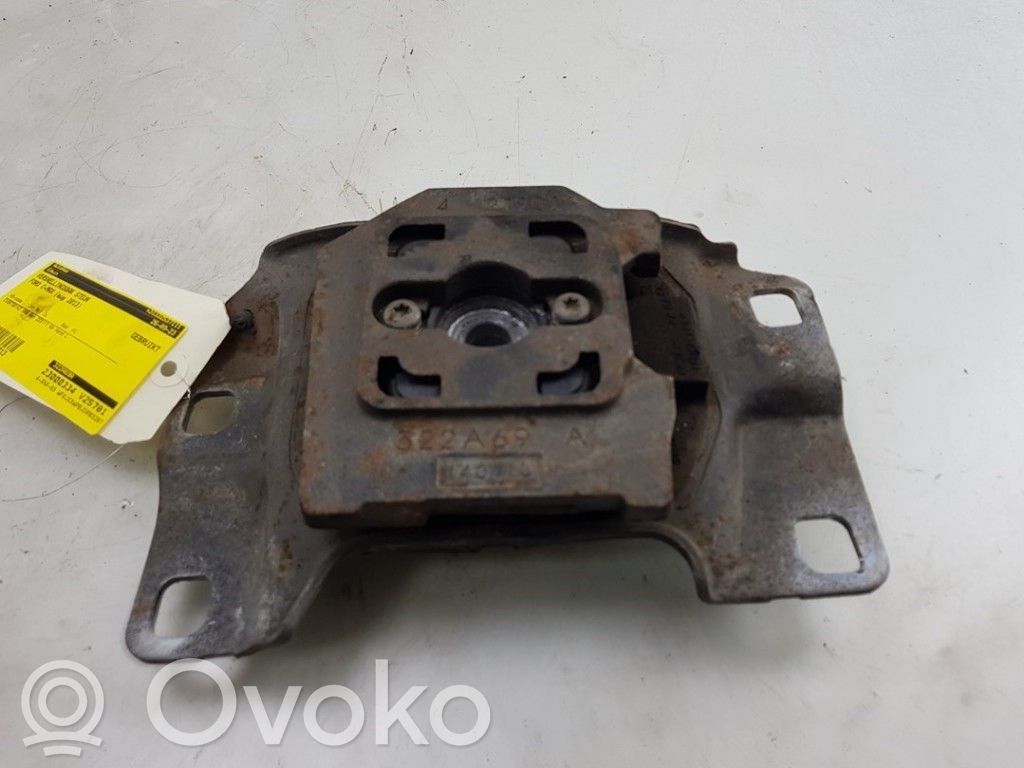 Gearbox mounting bracket   322A69A,31359780,2104895,31359780,322A69A,CV617M121HA