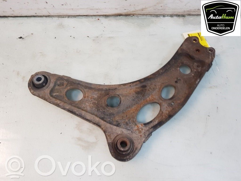 Nissan Primastar Front control arm 