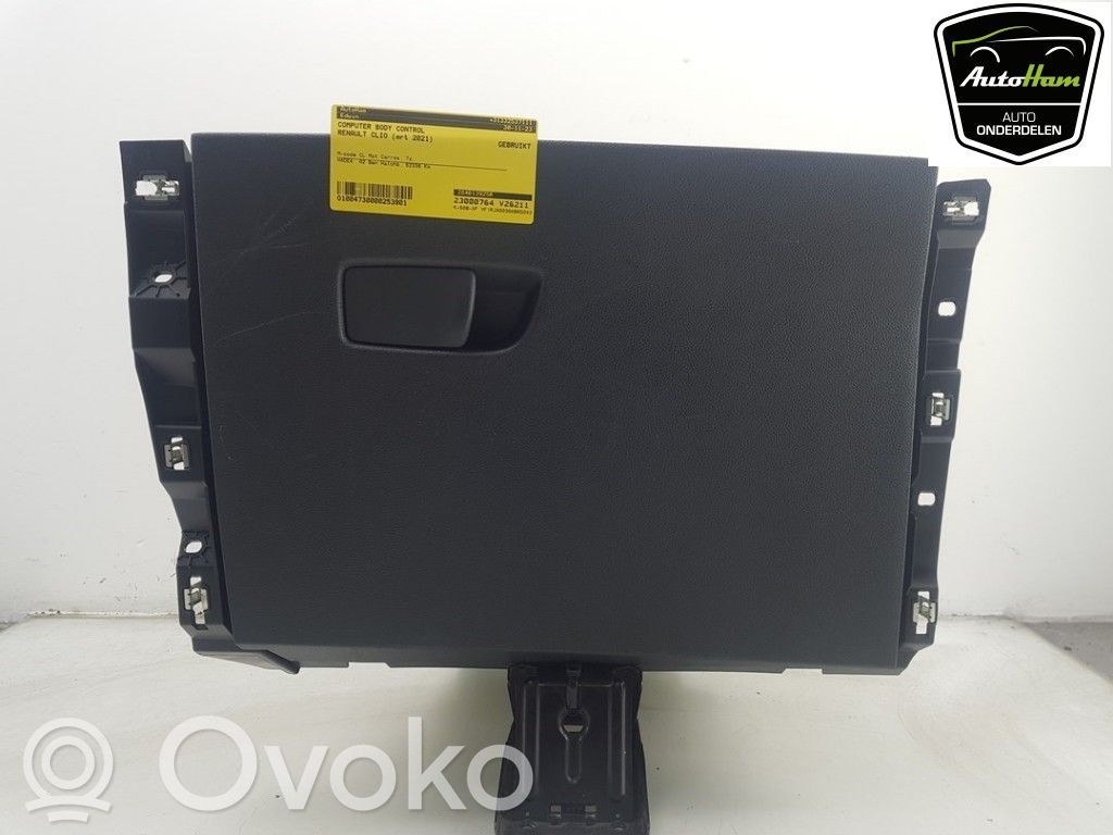 Handschuhfach   681081071R,681081071R,681081139R,681080536R,681081071R,681081139R,681081375R