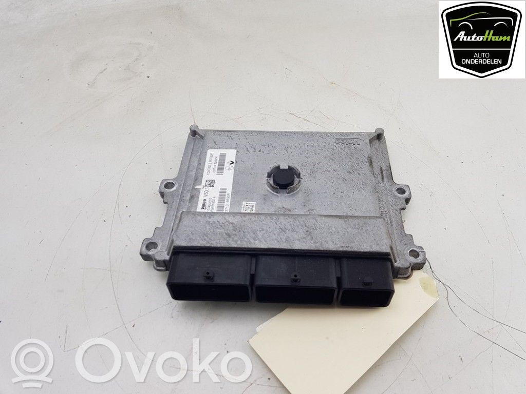 Renault Clio IV Engine control unit/module 