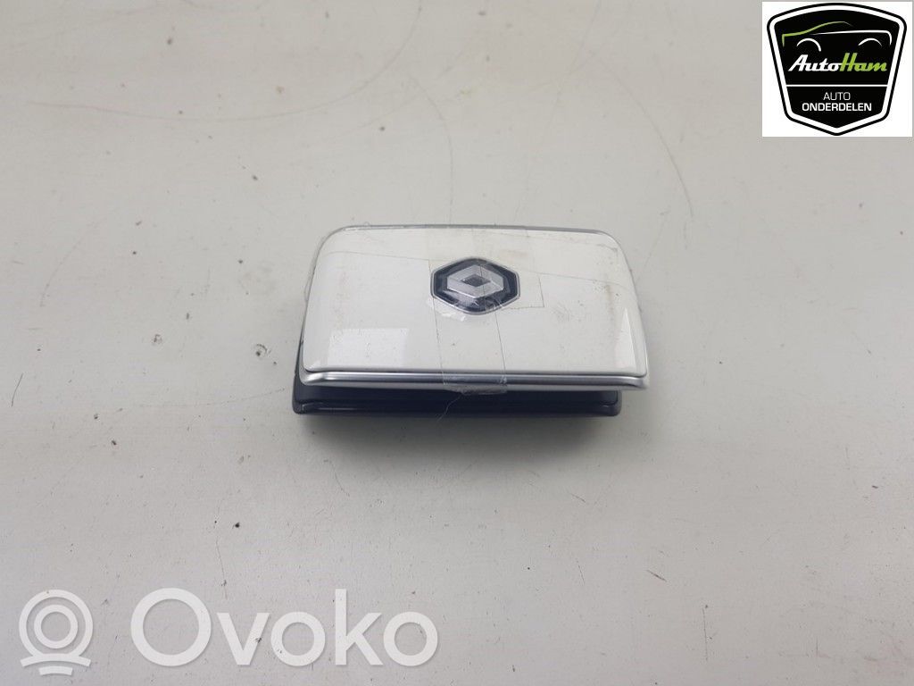Renault Clio V Virta-avain/kortti 