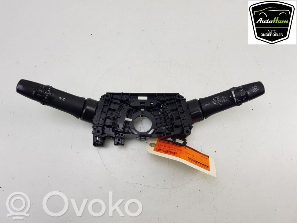 Mitsubishi Space Star Boutons / interrupteurs volant 