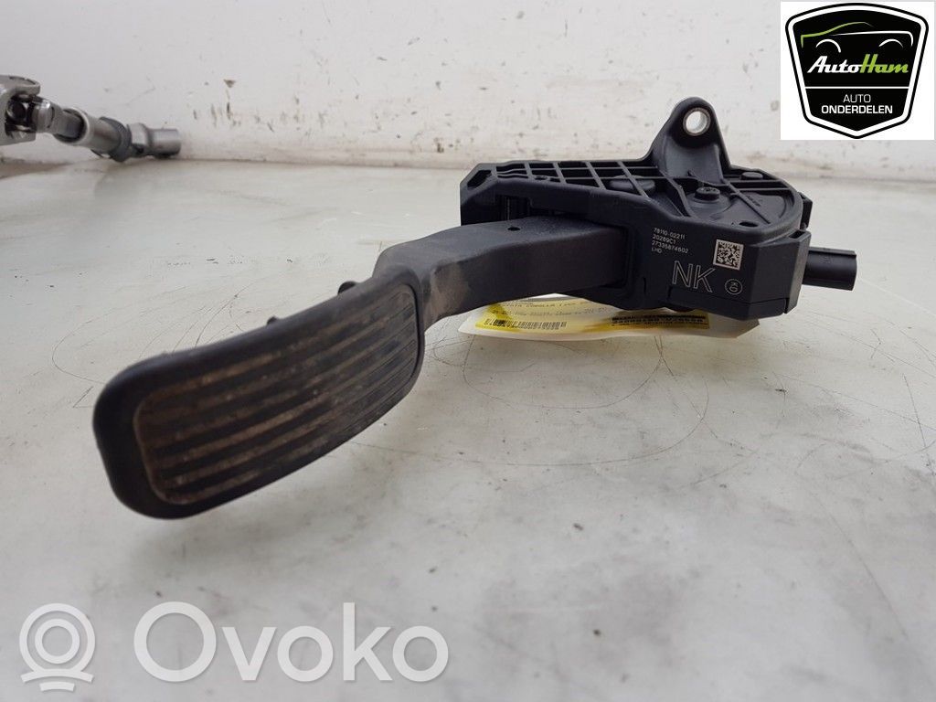 Toyota Corolla E210 E21 Pedal del acelerador 