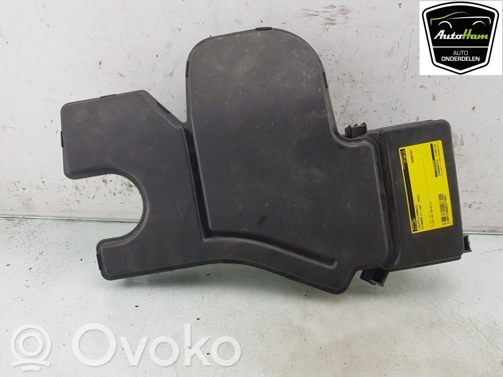 Air filter box   177050Q030,177050Q030