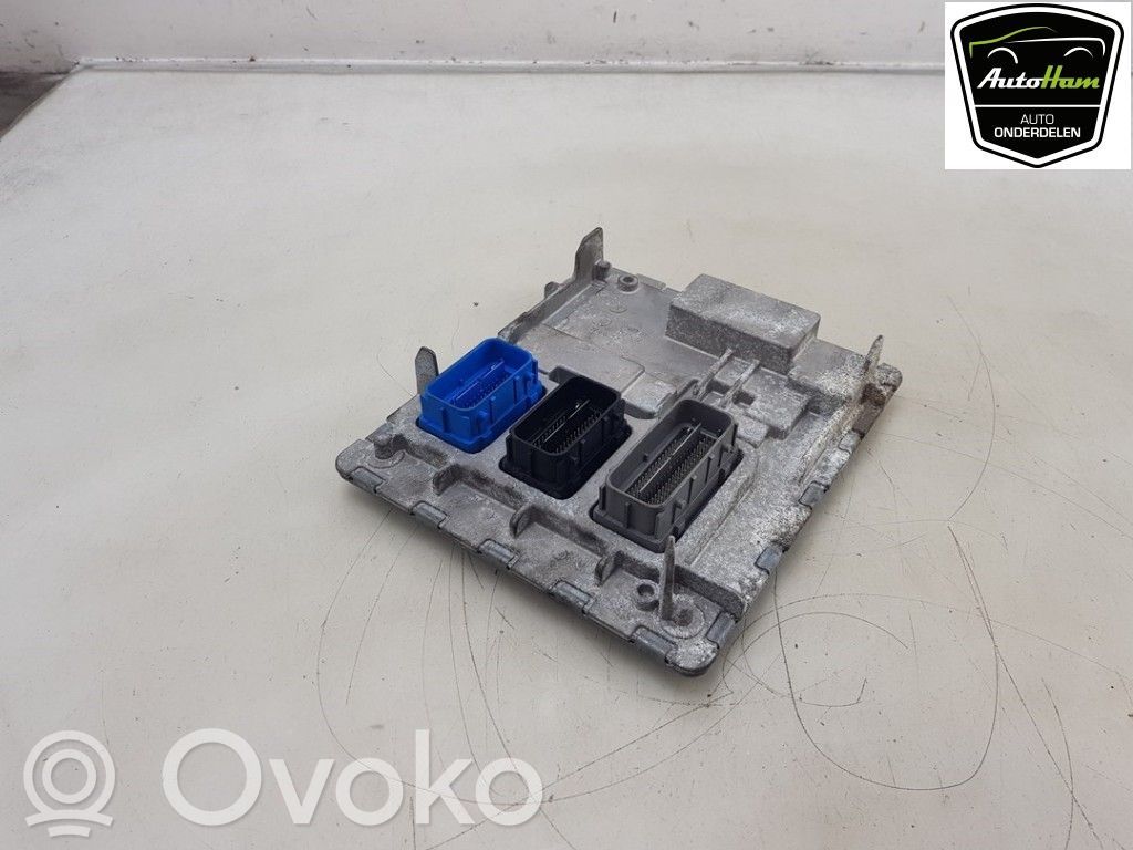 Opel Astra K Engine control unit/module 
