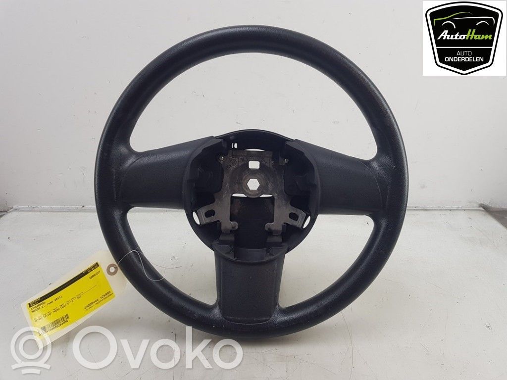 Mazda 2 Руль 