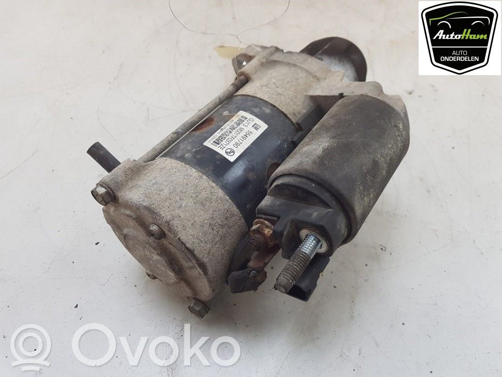 Opel Astra K Rozrusznik 