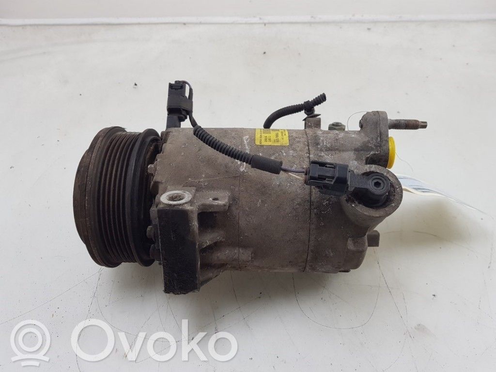 Ford Ecosport Air conditioning (A/C) compressor (pump) 