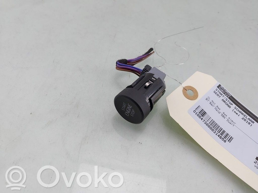 Seat Arona Engine start stop button switch 