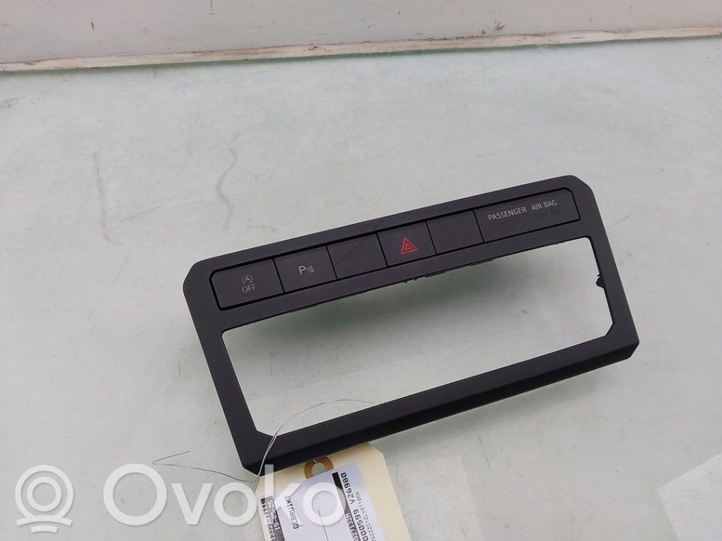 Volkswagen T-Cross Comutator lumini pericol