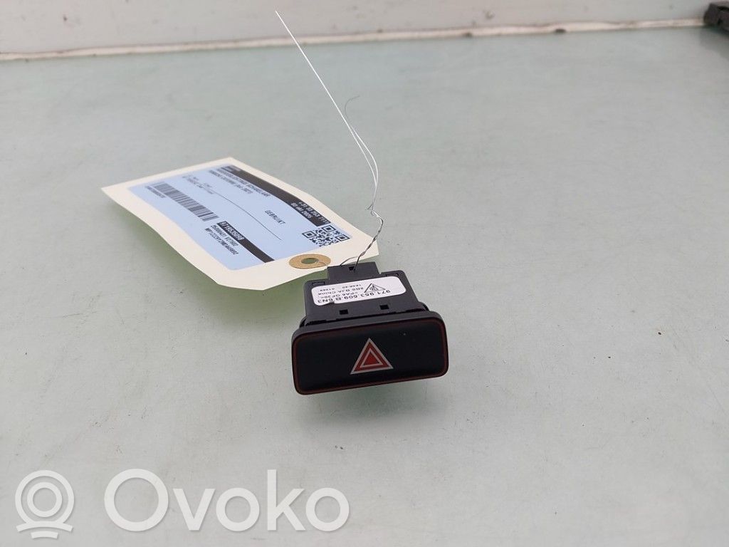 Porsche Cayenne (9Y0 9Y3) Botón interruptor de luz de peligro 