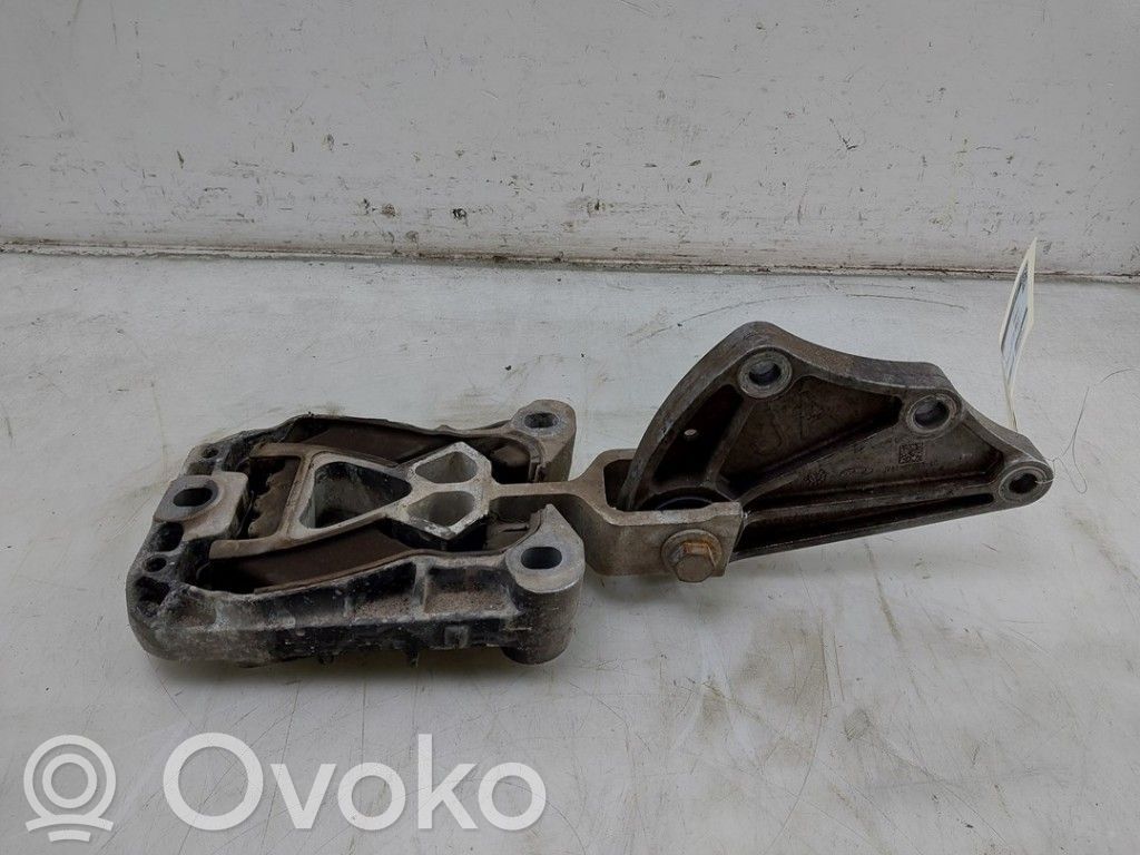 Ford Focus Supporto di montaggio scatola del cambio 
