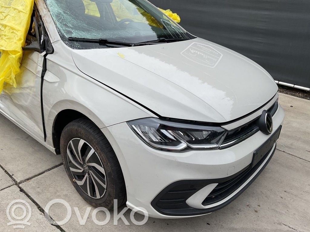 Volkswagen Polo VI Etupuskuri 