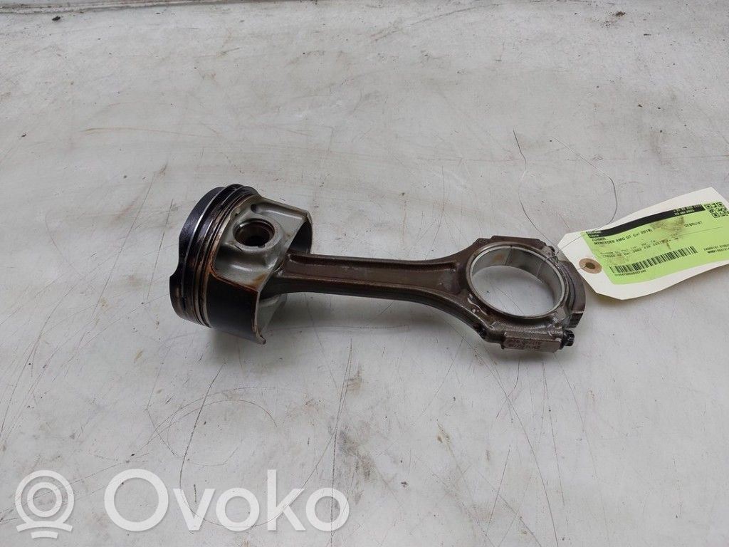 Mercedes-Benz AMG GT R190 C190 Piston 
