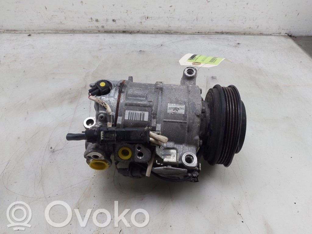 Mercedes-Benz A W176 Compresseur de climatisation