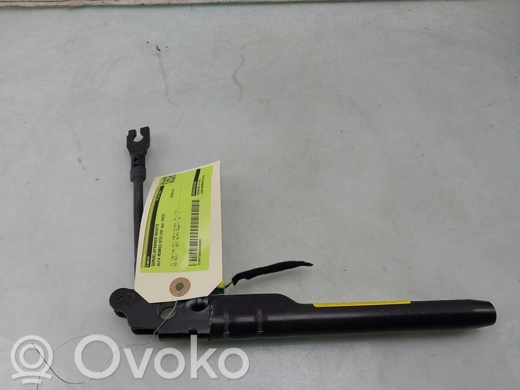 Alfa Romeo Stelvio Altra parte interiore 