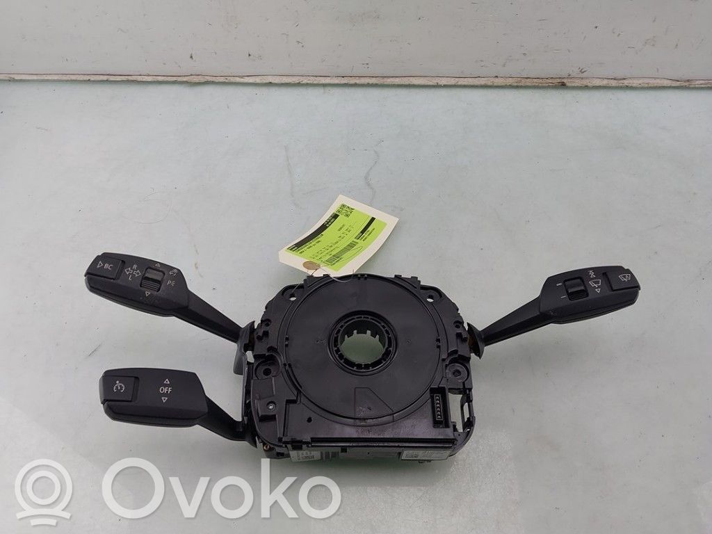 Ohjauspyörän painikkeet/kytkimet   61319123043,61319123043,6989587,61316956109,61316958304,61316962456,61316962683,61316965299,61316989587,61319110894,61319121895,61319123043,6989587,9123043