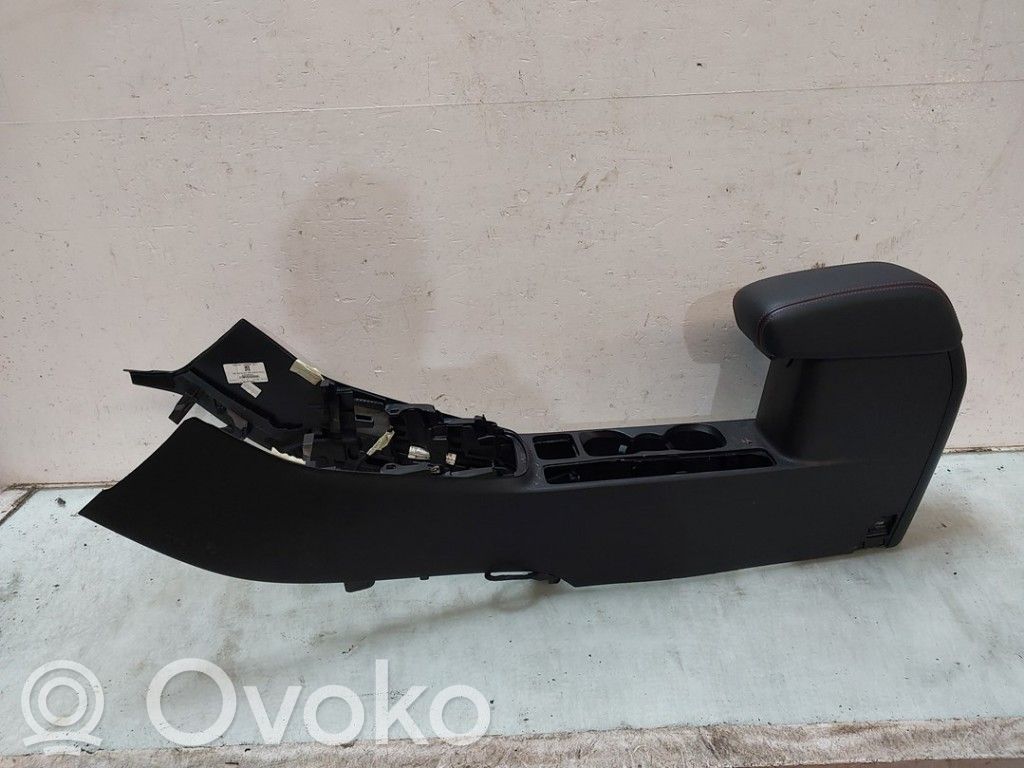 Ford Puma Reposabrazos 