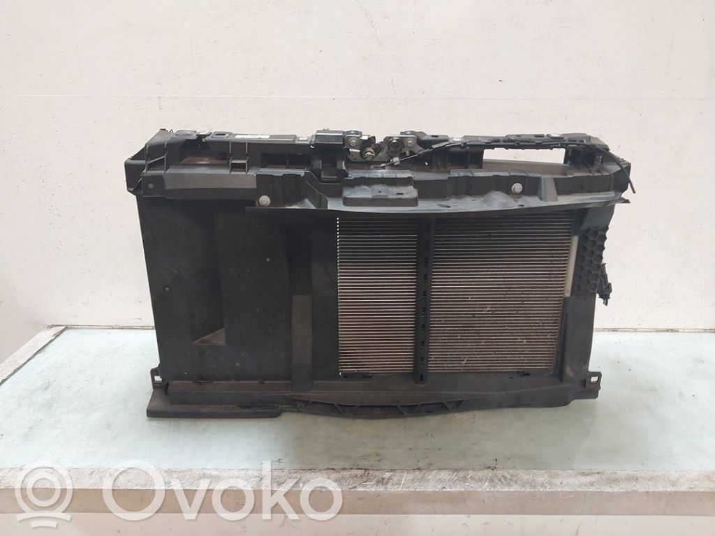 Opel Corsa F Chłodnica / Komplet 