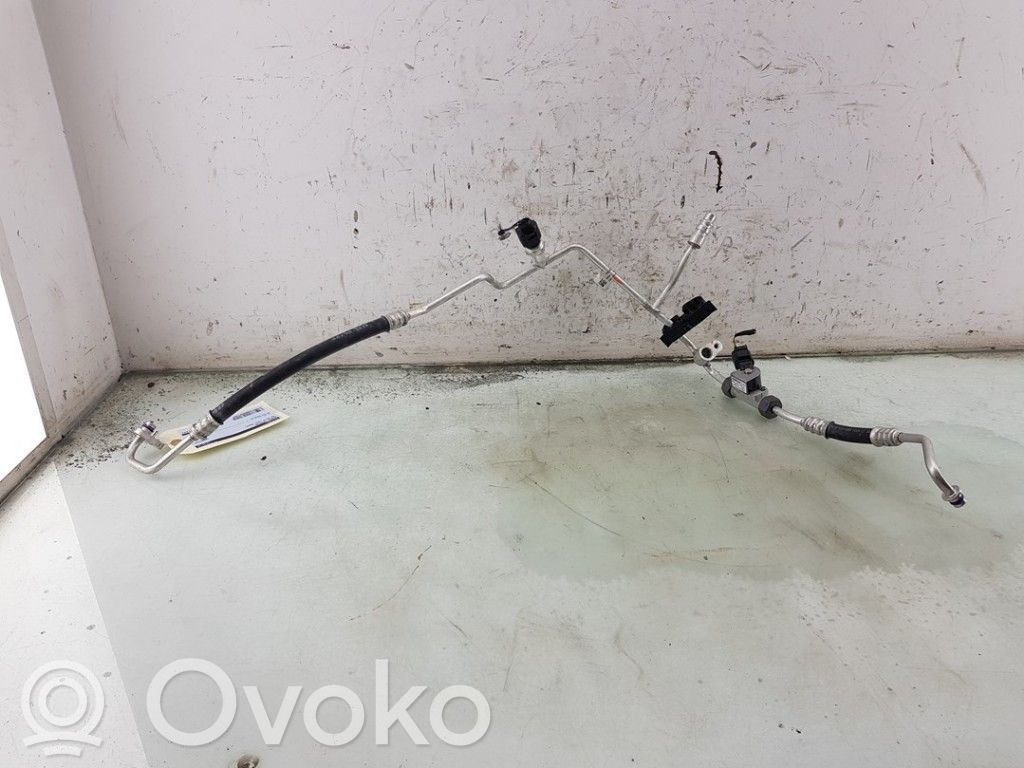 Volkswagen ID.3 Ilmastointilaitteen putki (A/C) 