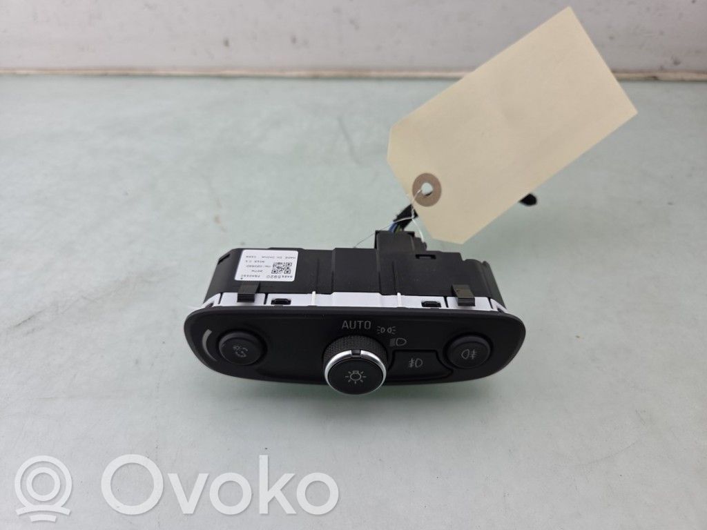 Interruptor de luz   84215920,84215920,YR004016YX,84215920,YR004016YX