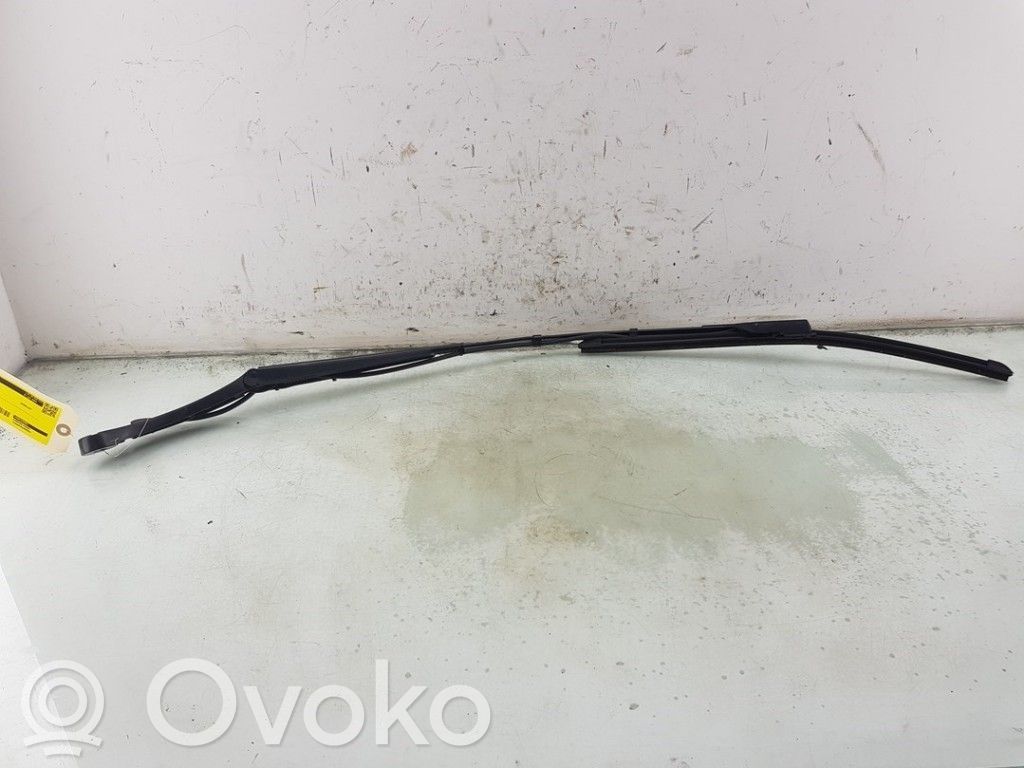 Tesla Model Y Wischerarm vorne 