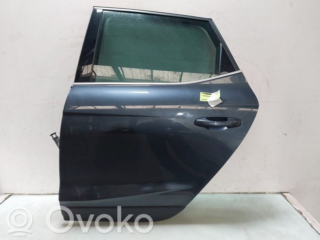 Seat Arona Puerta trasera 