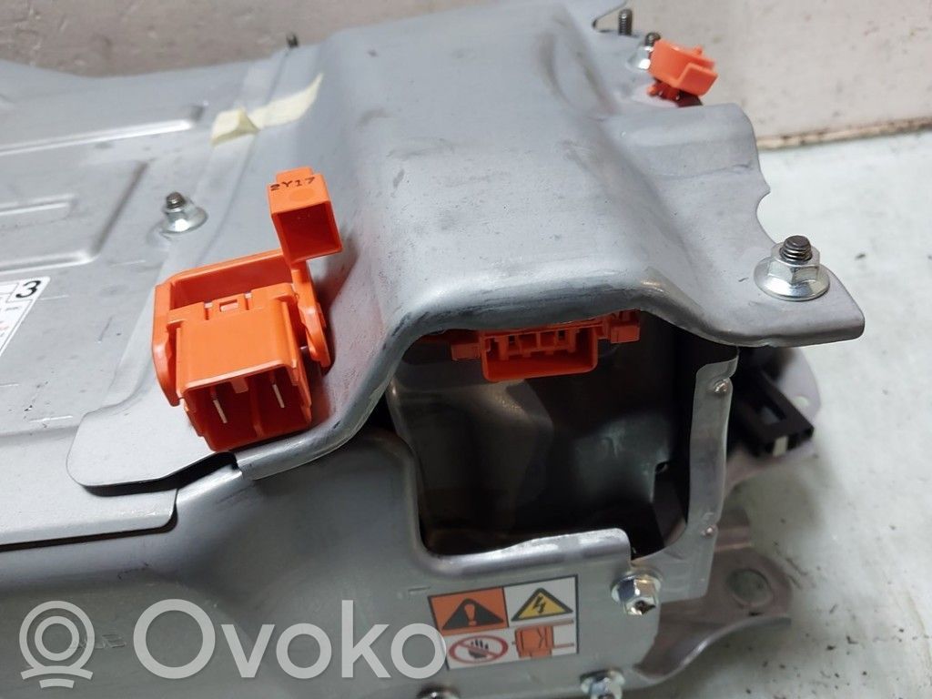 Toyota Yaris Cross Hybrid / electric car battery 