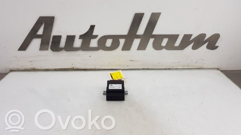 BMW 3 E90 E91 Unité de commande / module de pompe à carburant 