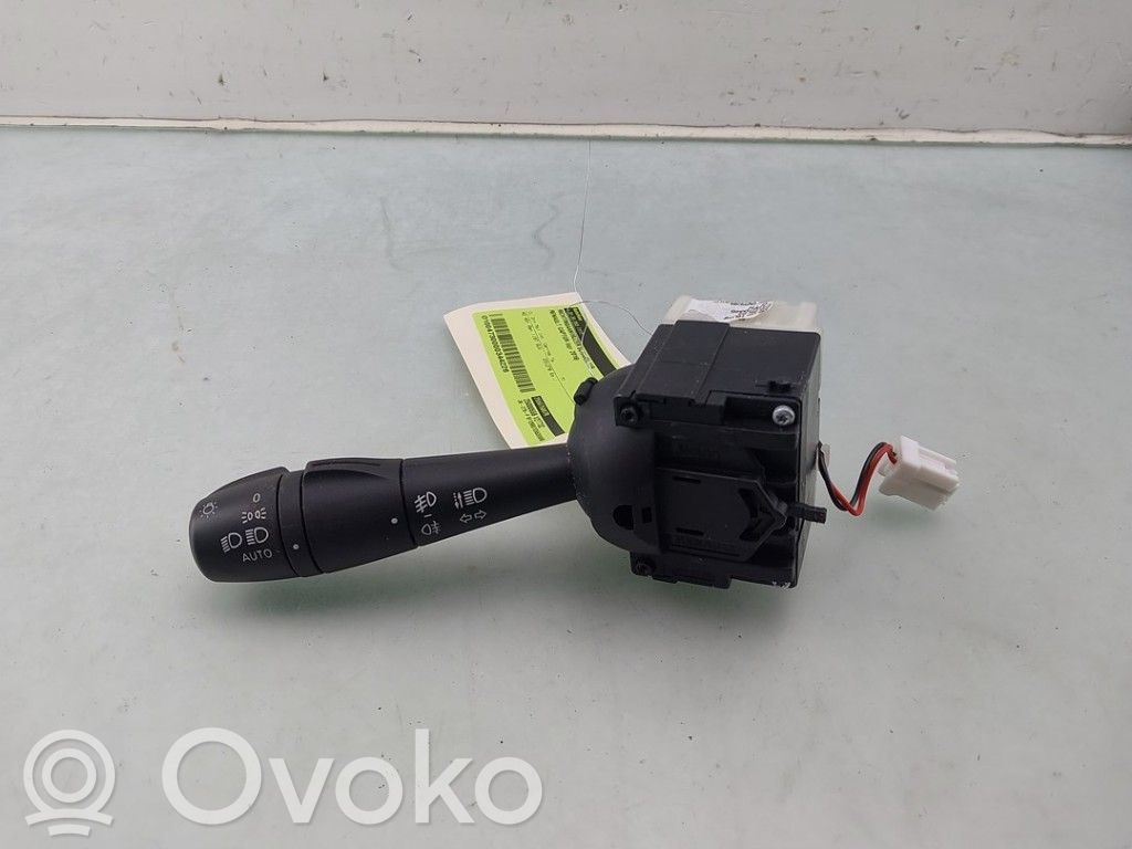 Renault Captur Indicator stalk 