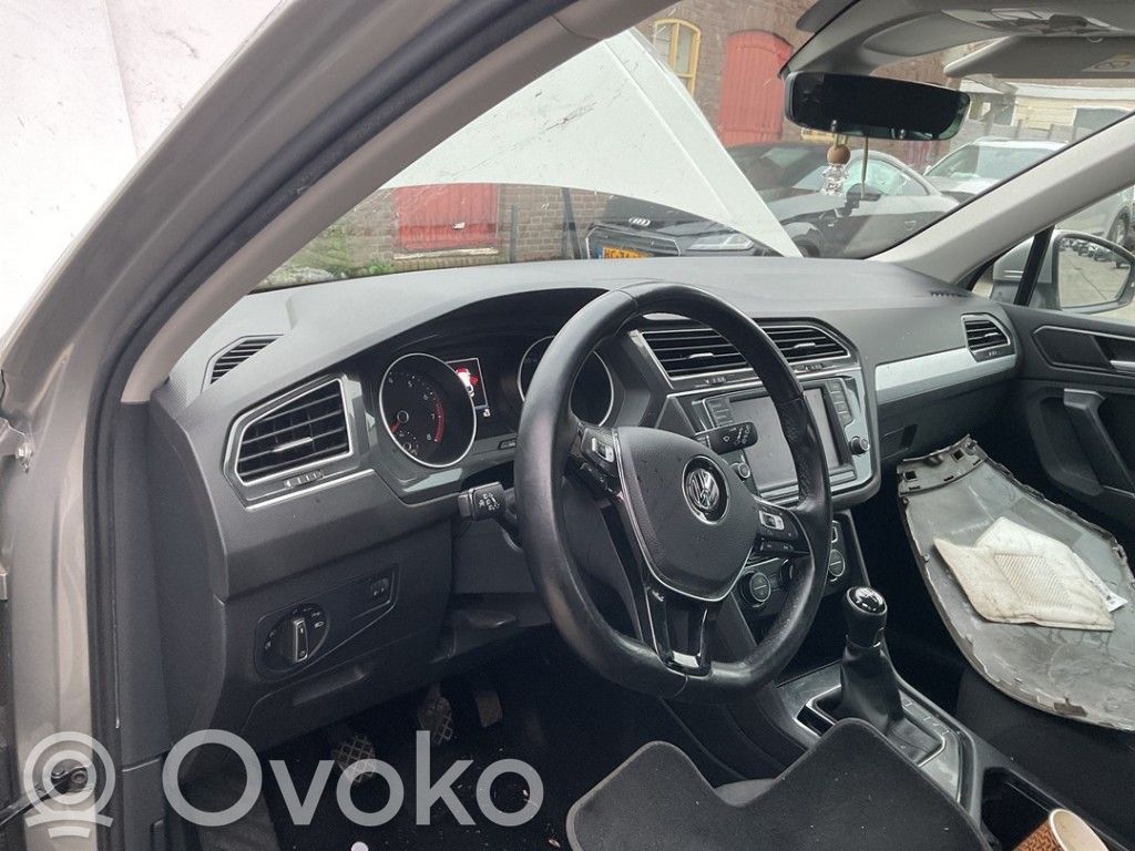 Volkswagen Tiguan Poduszki powietrzne Airbag / Komplet 