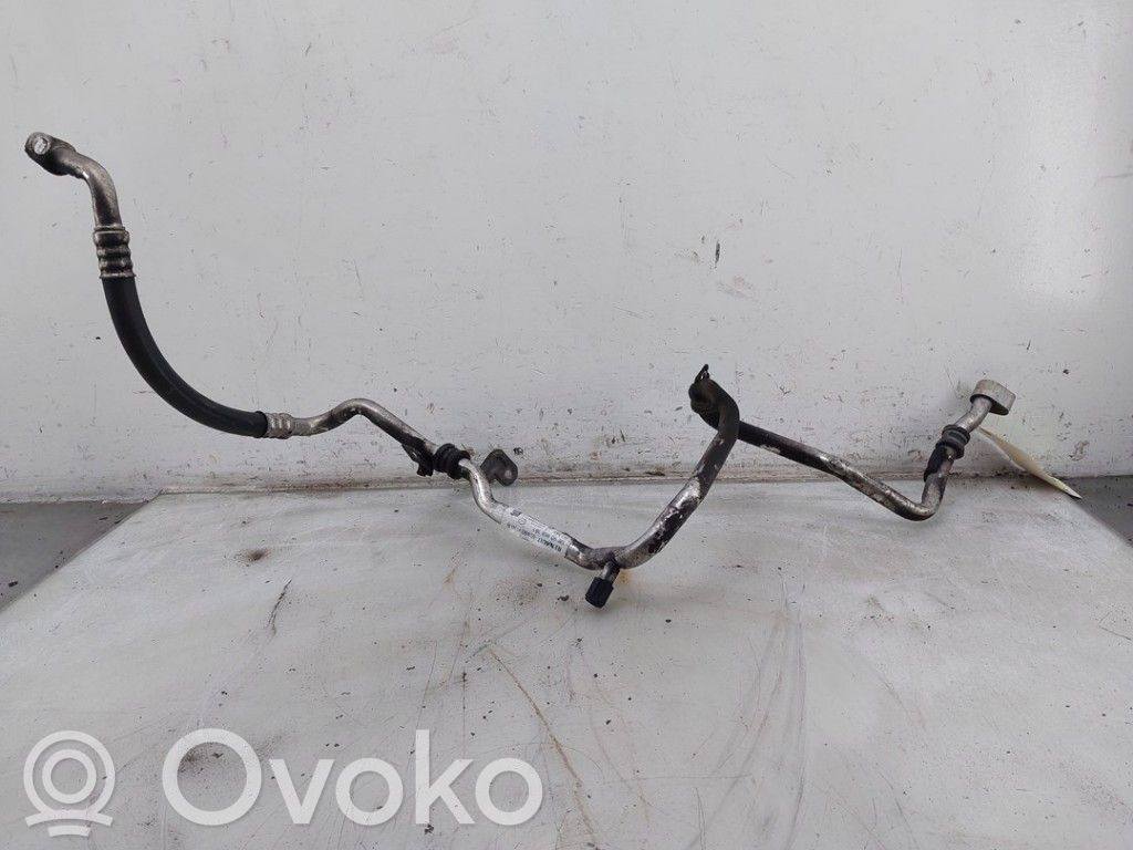 Opel Vivaro Air conditioning (A/C) pipe/hose 