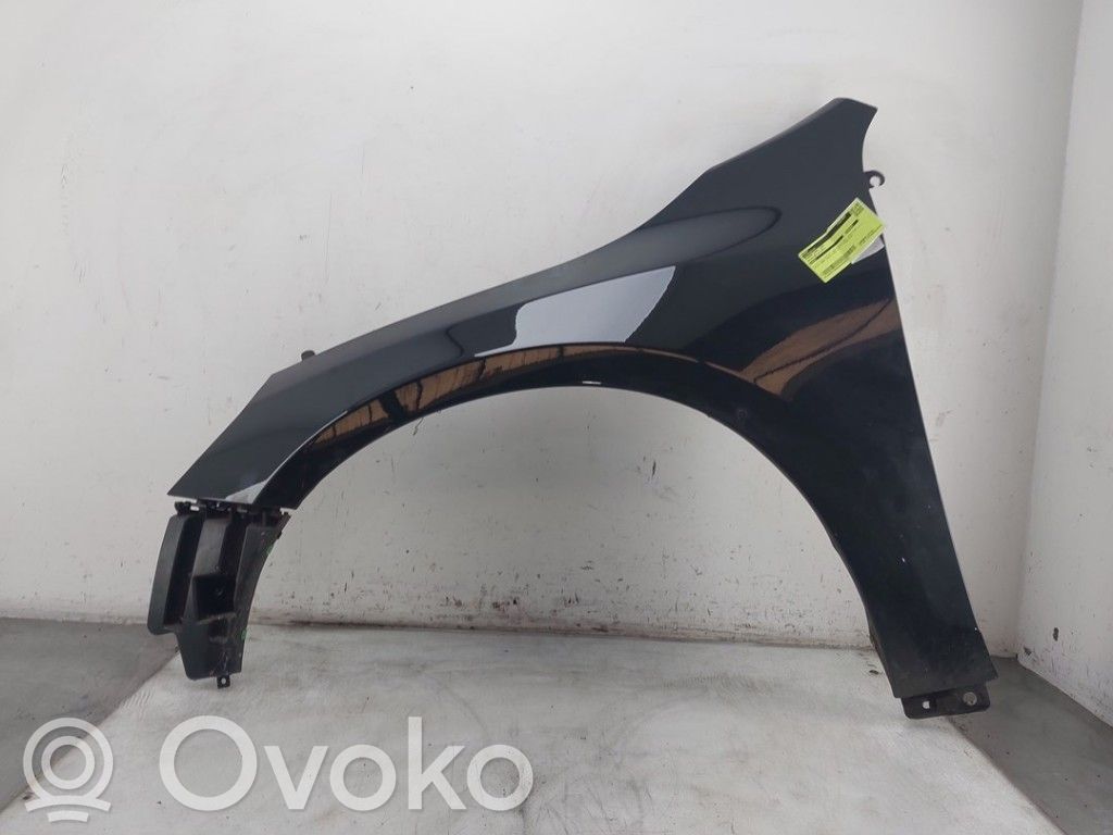 Volvo V60 Sparnas 