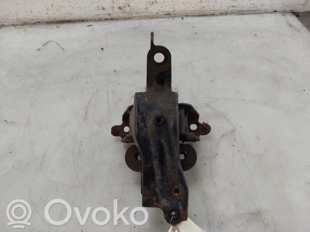 Citroen C1 Engine mount bracket 