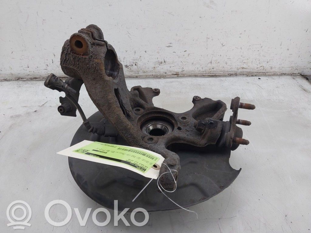 Volkswagen Golf VII Fuso a snodo con mozzo ruota anteriore 
