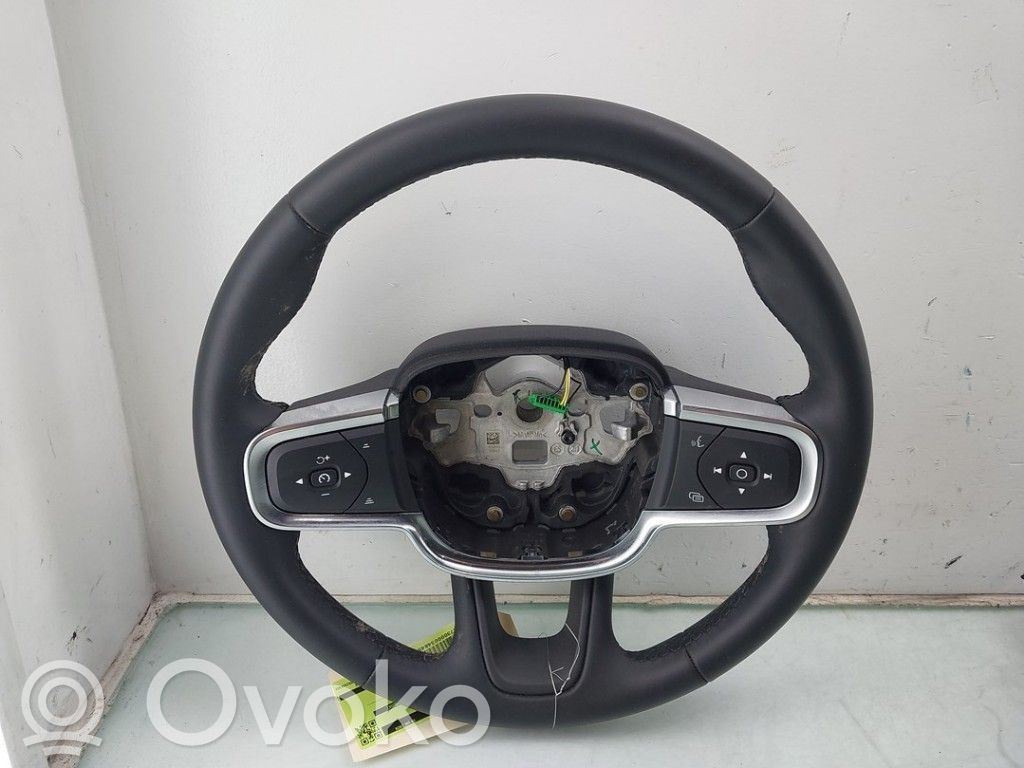 Volvo EX40 Ohjauspyörä 