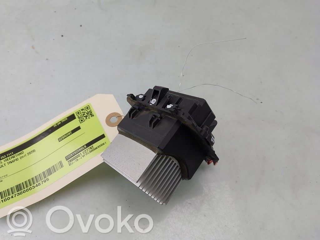 Renault Trafic III (X82) Motor aerotermă/rezistor ventilator 