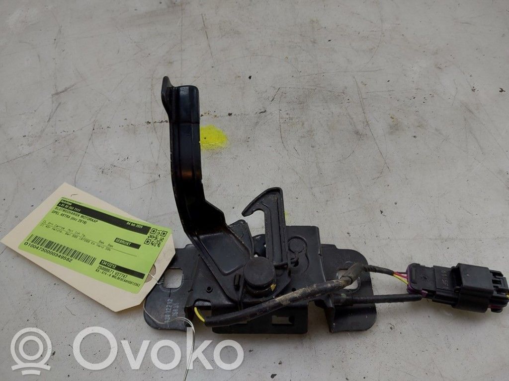 Opel Astra K Engine bonnet/hood lock/catch 