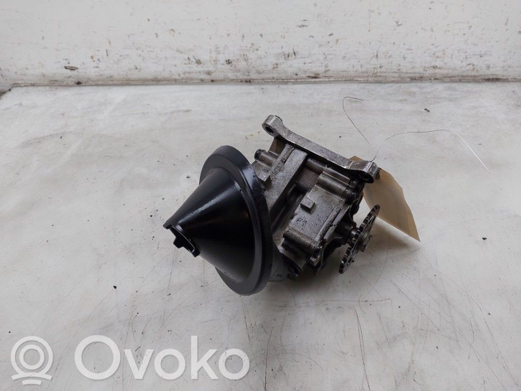 Audi A6 S6 C8 4K Oil pump 