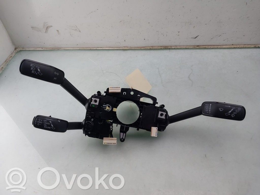 Skoda Elroq Pulsanti/interruttori sul volante 